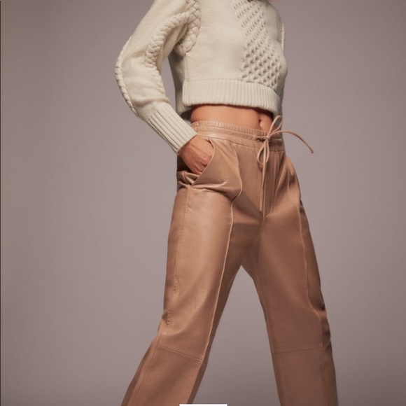 Zara Shoulder Pad Sweater - Picture 7 of 11